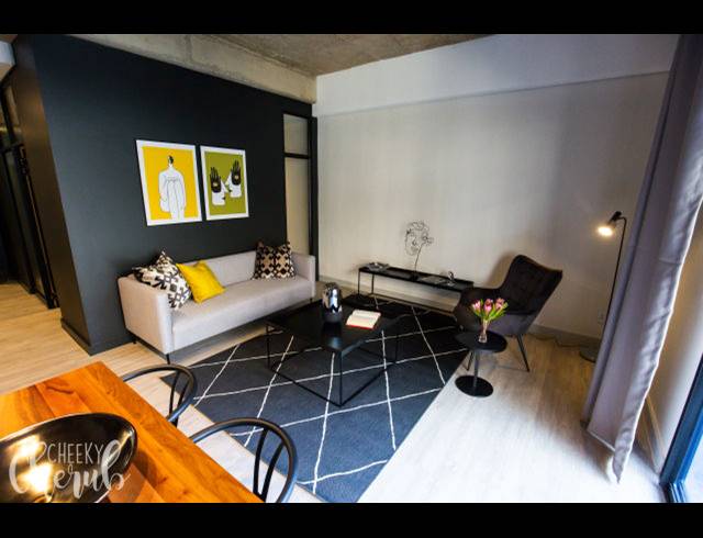 1 BEDROOM APARTMENT FOR SALE IN SANDOWN